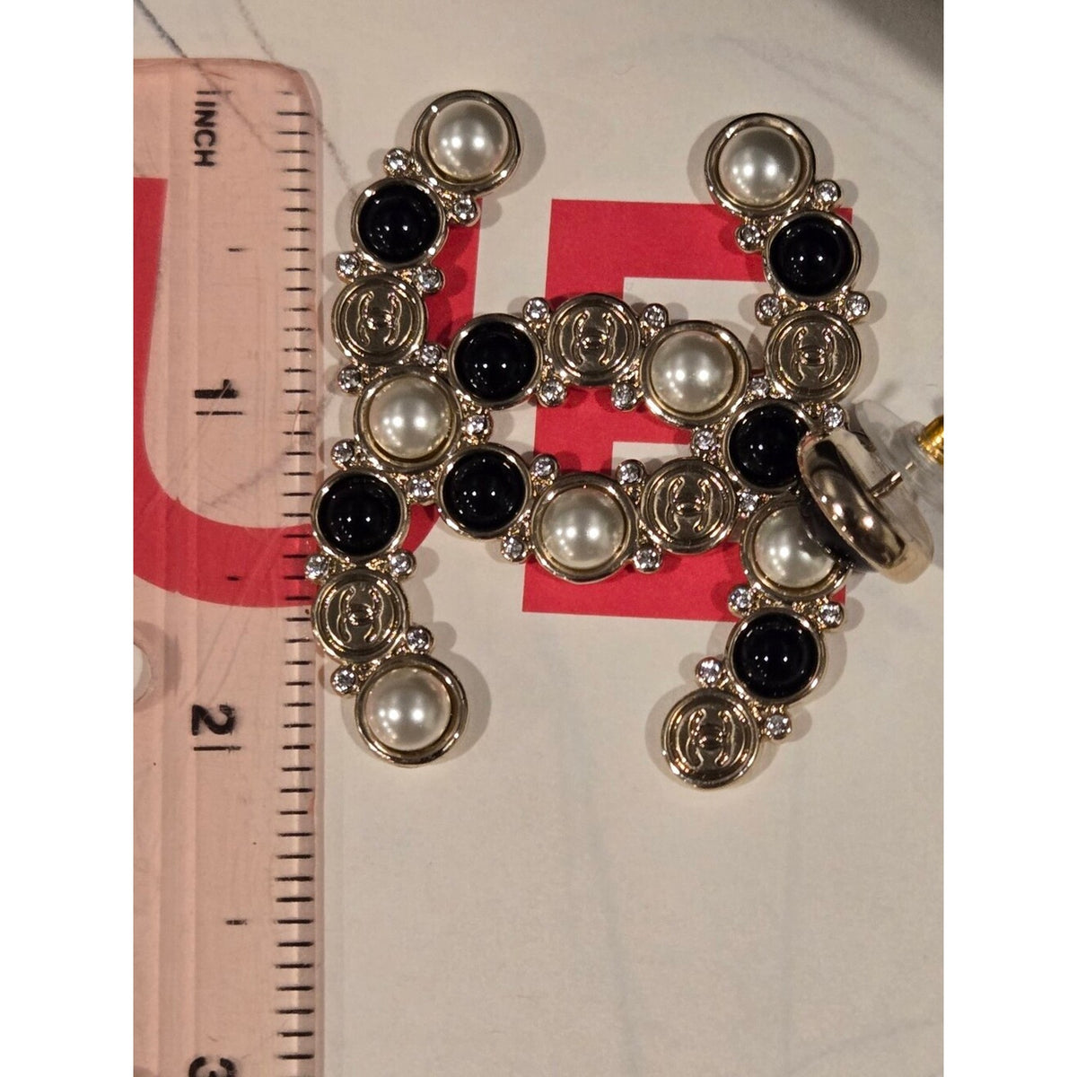 #200 - CHANEL B2019 Pearl & Strass CC Drop Earrings