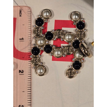 #200 - CHANEL B2019 Pearl & Strass CC Drop Earrings