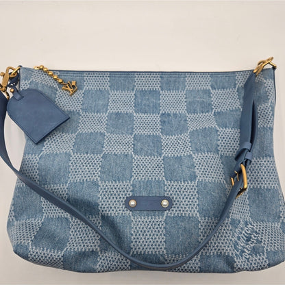 NWT - Louis Vuitton Damier Denim Vagabond Hobo Blue, COA included