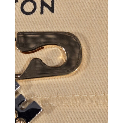 #135 - Louis Vuitton Brooch LOVE Safety Pin Motif M67035
