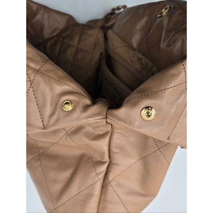 CHANEL 22 - Beige/Tan Medium
