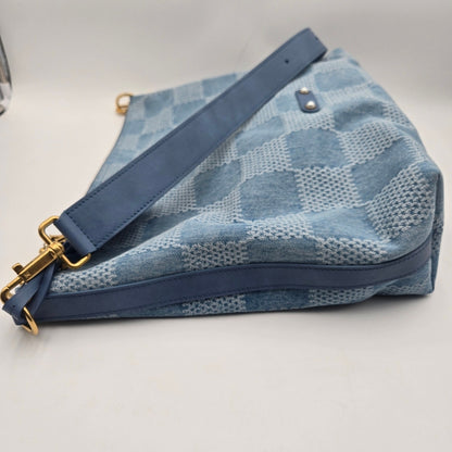 NWT - Louis Vuitton Damier Denim Vagabond Hobo Blue, COA included