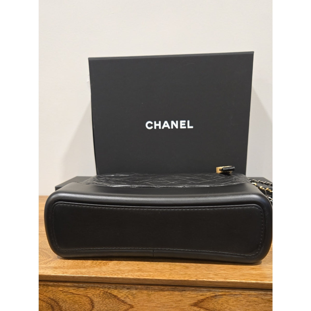 CHANEL Gabrielle Doo Large Vintage calf Chain Shoulder - Black (2017-2018)