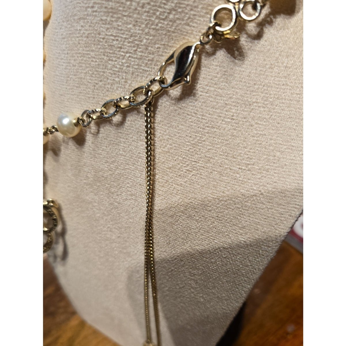 #184 - CHANEL Camellia Faux Pearl Necklace 2013