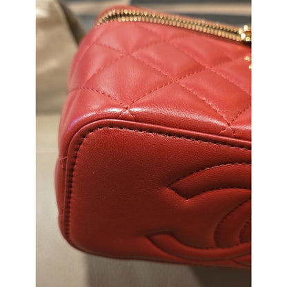 CHANEL Vanity With Chain / Crossbody, Burgundy