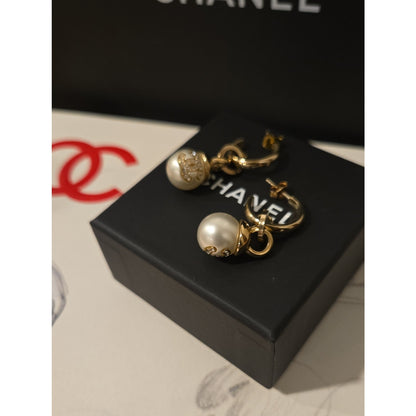 #204 CHANEL Coco Mark A22B Piercing jewelry GP x rhinestone Earrings