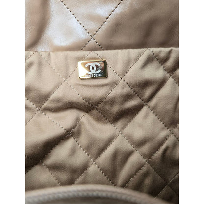 CHANEL 22 - Beige/Tan Medium
