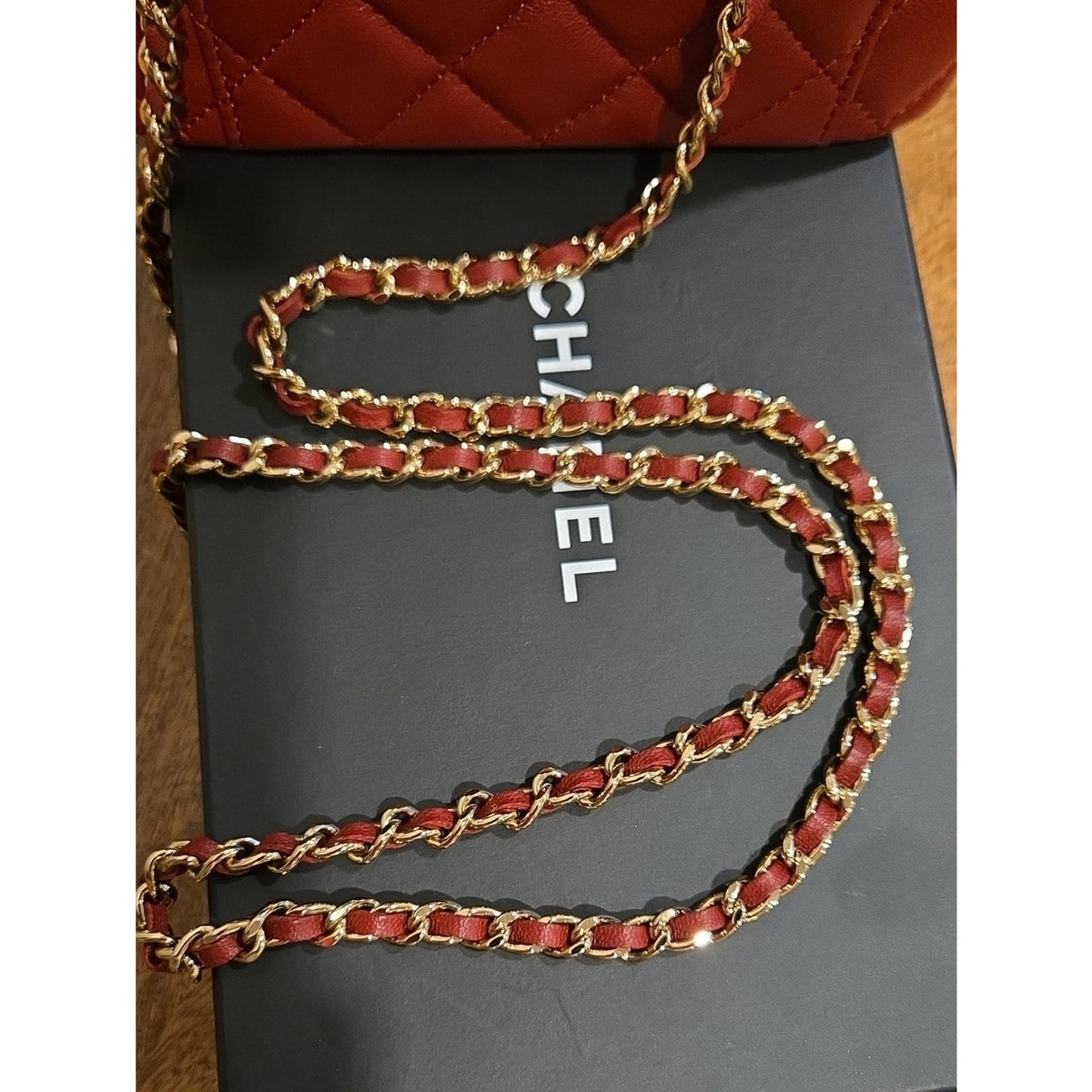 CHANEL Vanity With Chain / Crossbody, Burgundy