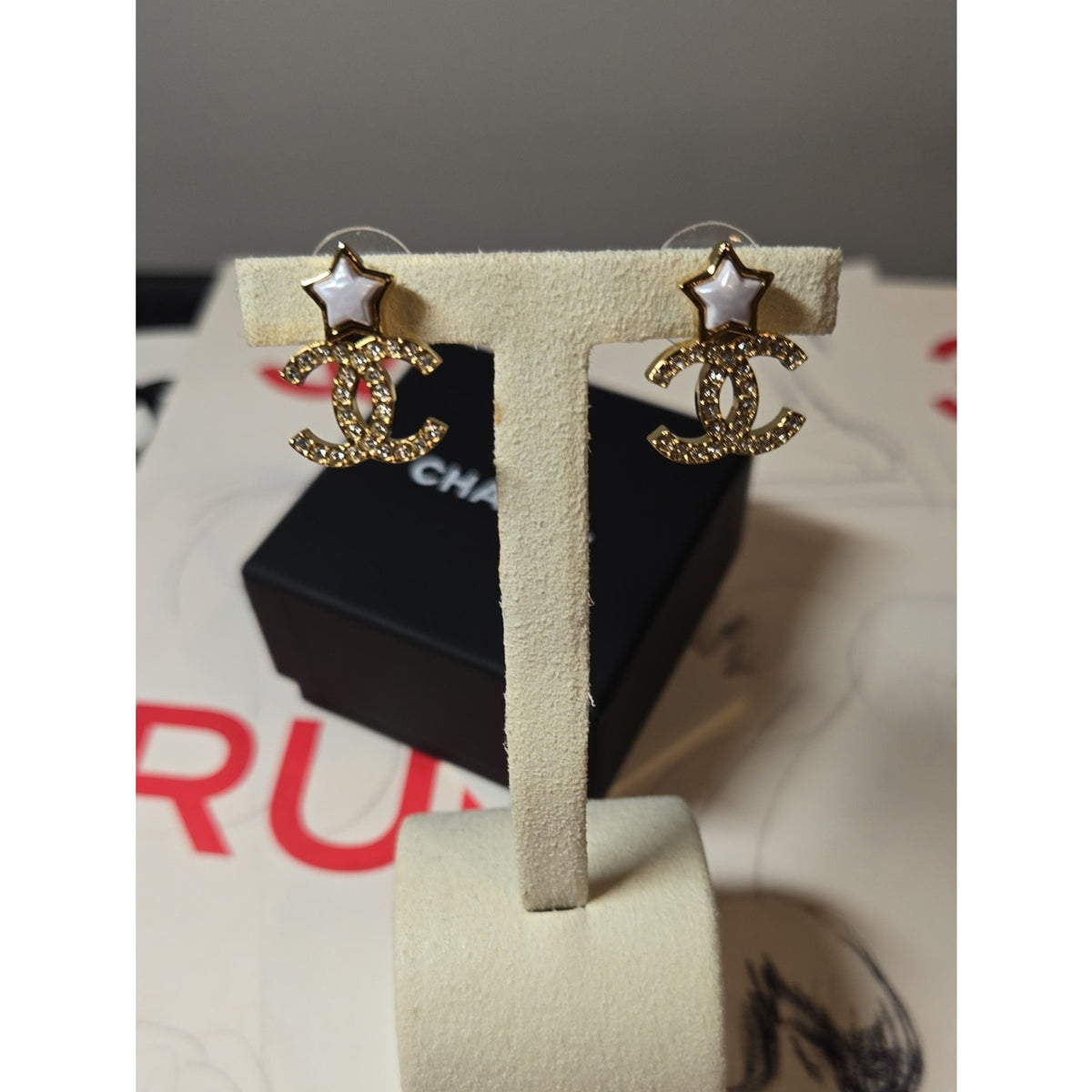 #201 - CHANEL Star Earrings, Metal, Gold, B25V, Rhinestone, Coco Mark