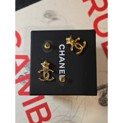 #201 - CHANEL Star Earrings, Metal, Gold, B25V, Rhinestone, Coco Mark