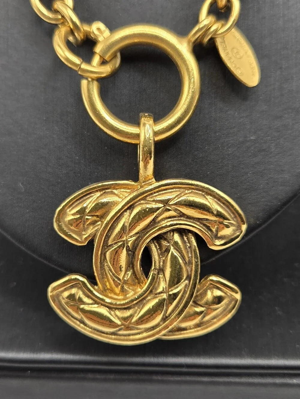 #1107 - Chanbel Line Jewelry vintage GP - VINTAGE