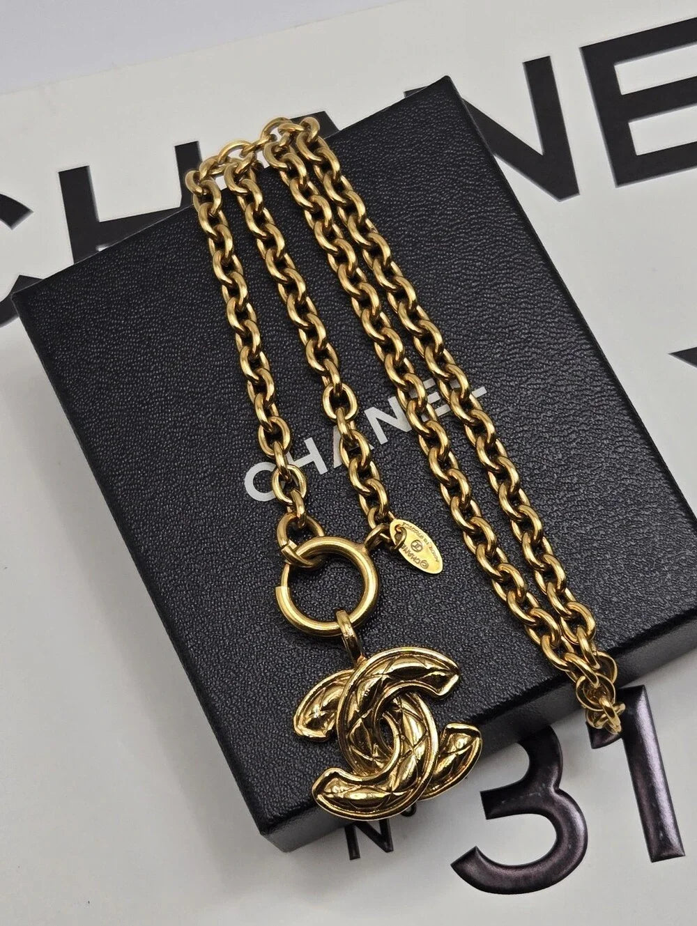 #1107 - Chanbel Line Jewelry vintage GP - VINTAGE