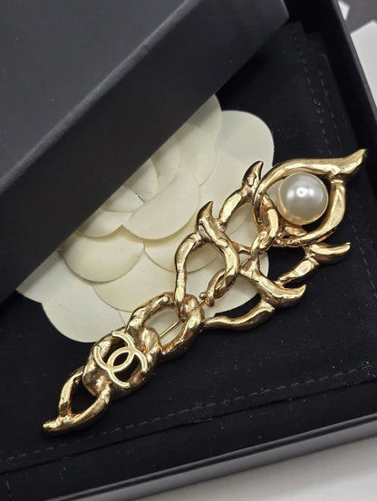 #1108 - Chanel Coco Mark L20C Brooch GP x Imitation pearl Gold