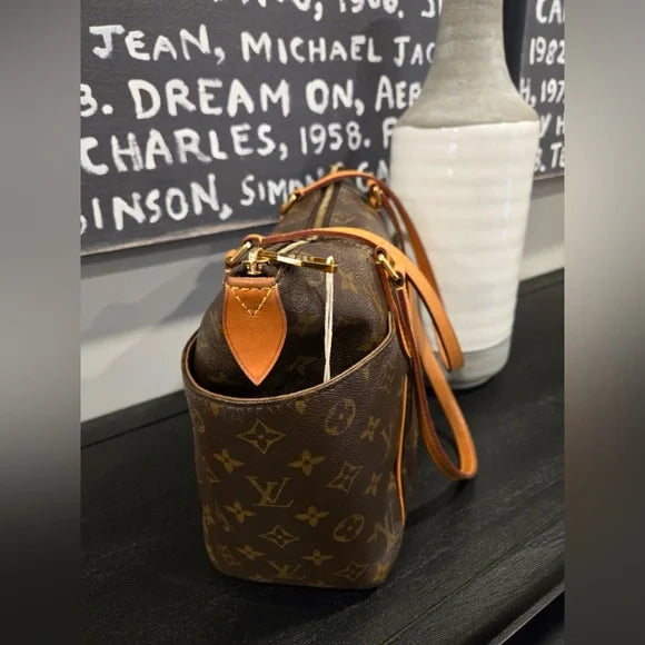 Louis Vuitton Monogram Totally