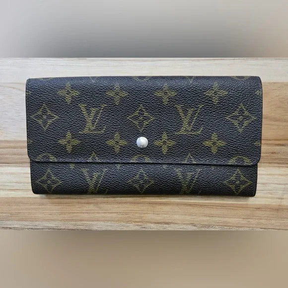 Louis Vuitton Sarah Vintage Monogram Canvas Wallet Brown