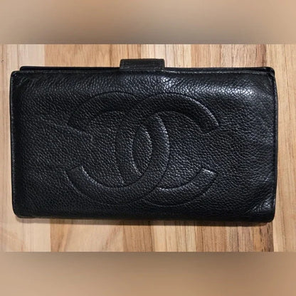 CHANEL Black Caviar Leather Wallet