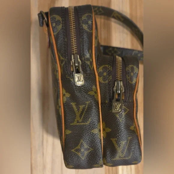 Louis Vuitton Monogram Amazon Bag