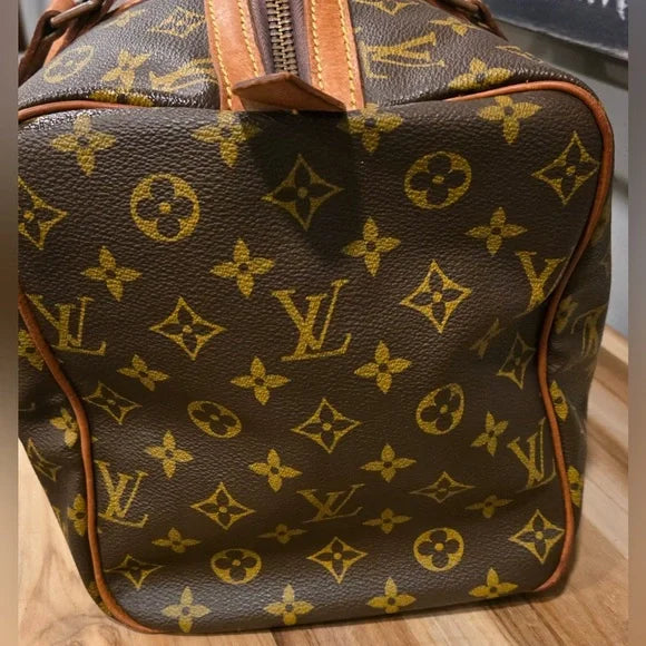 Louis Vuitton Brown Monogram Saxe Souple 35