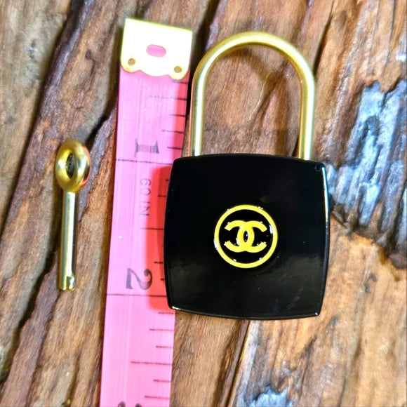 CHANEL Black and Gold Key Holder Set - Gift W/Purchase