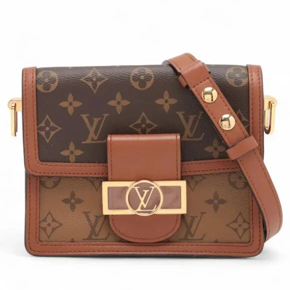 Louis Vuitton Mini Dauphine M45959 Shoulder / Crossbody