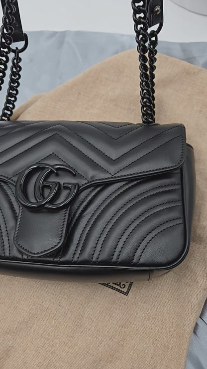 GG Marmont medium shoulder bag / Crossbody Style ‎443497 - NEW