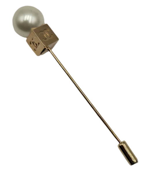 Chanel Gold Pin Brooch Golden - VINTAGE