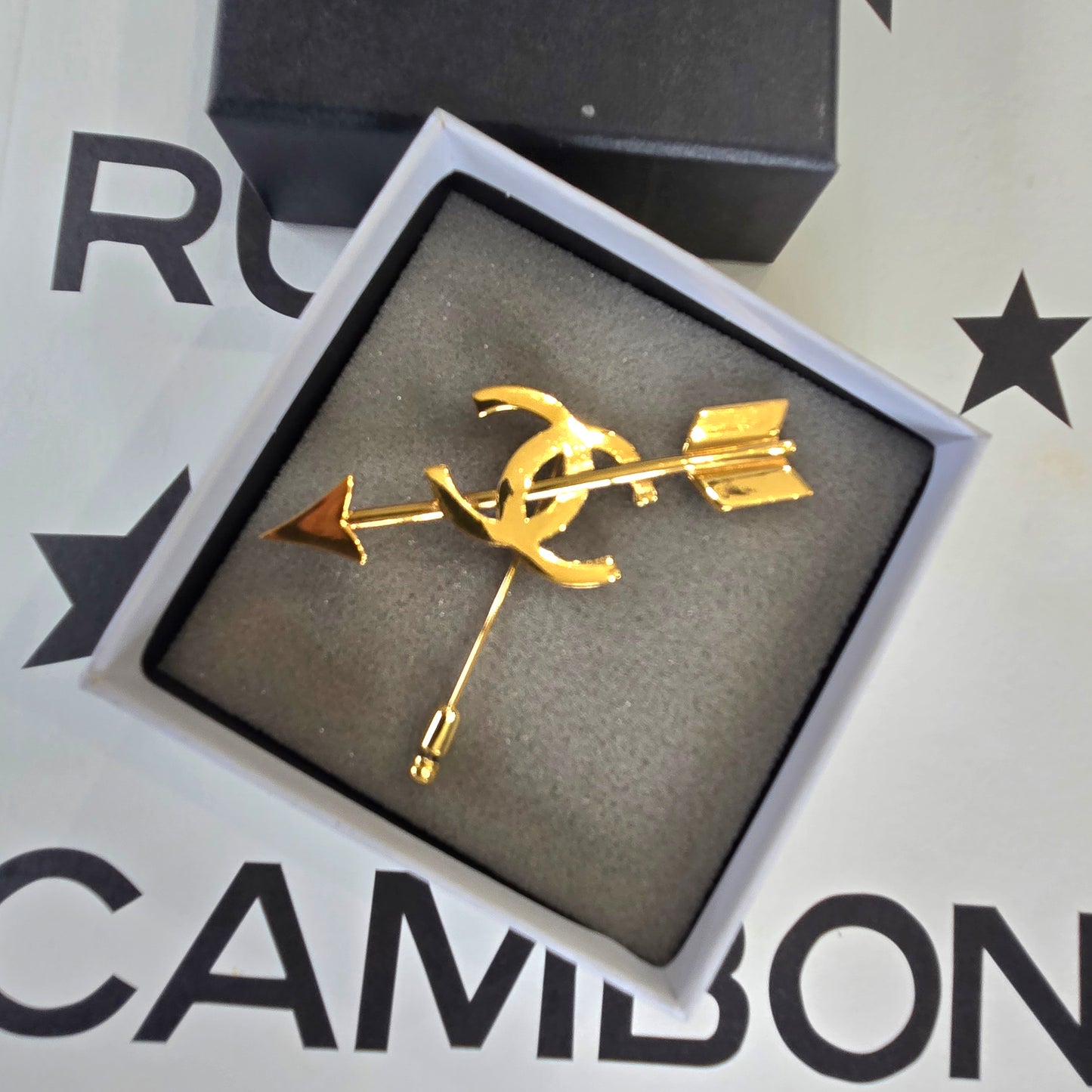 #157 - Vintage Chanel Gold-Plated Interlocking CC Arrow Stick Pin Brooch