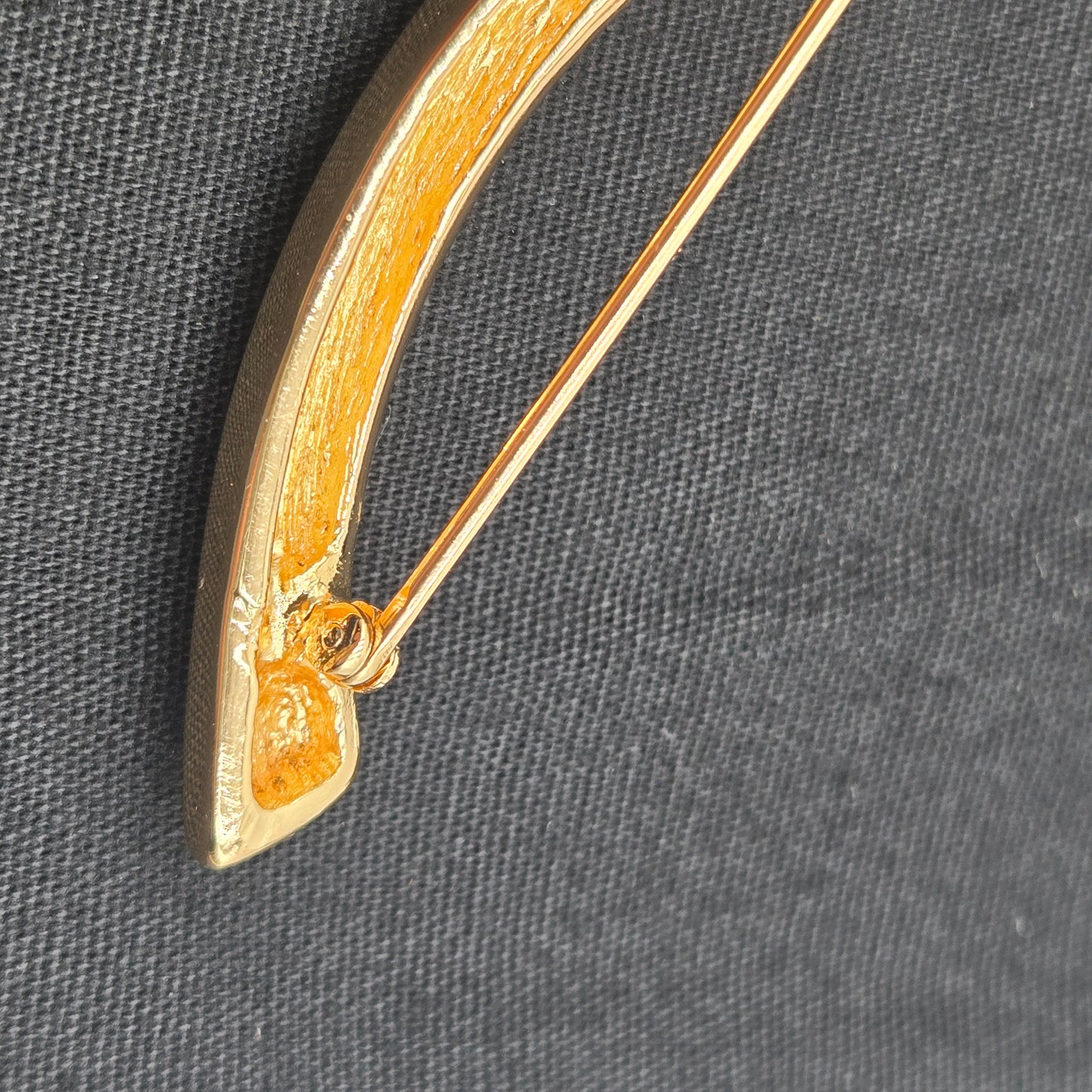 Christian Dior Dior Rotating Pin Type Leaf Motif Pave Bijou Christian Gold Brooch