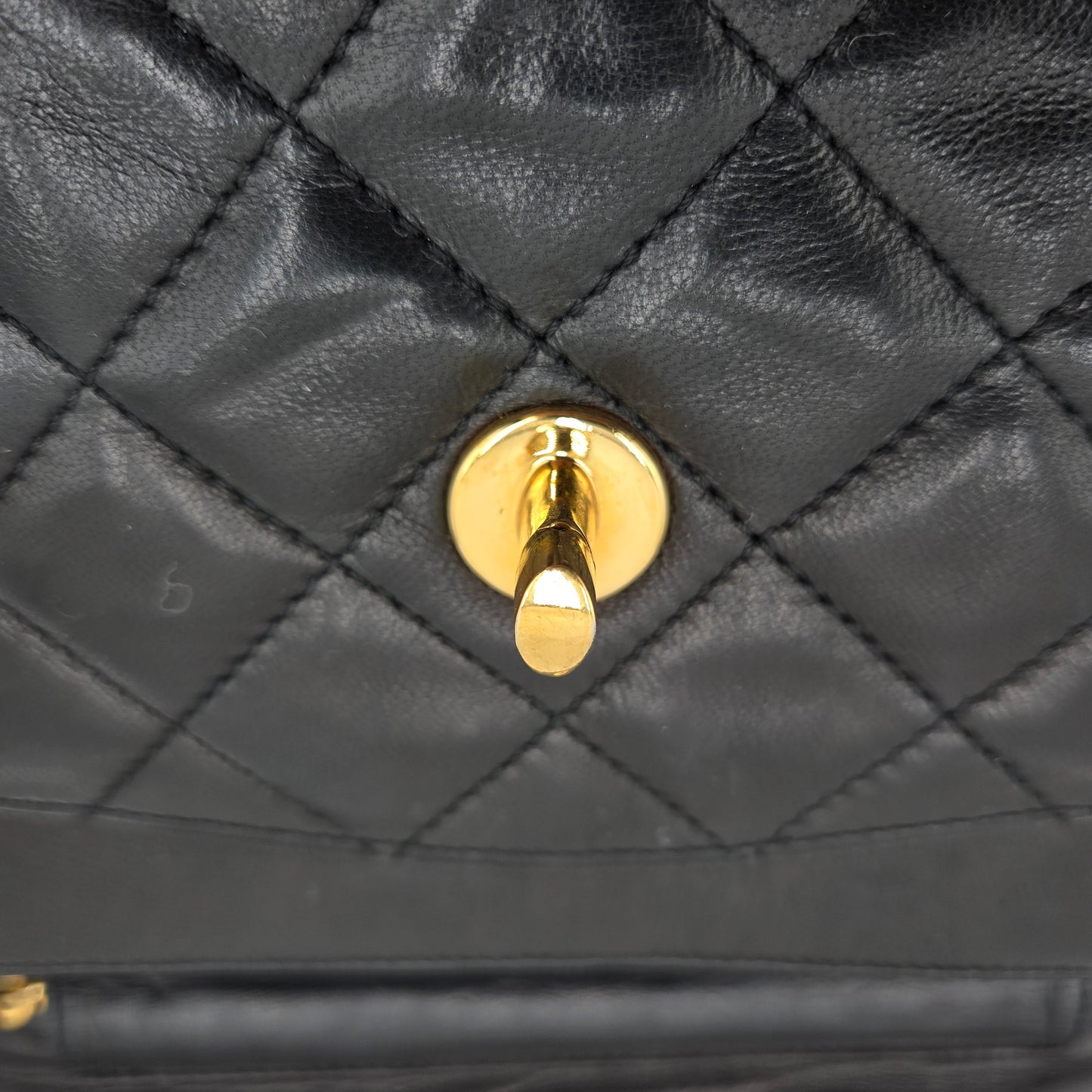 CHANEL Paris Limited Matelasse Lambskin Leather Chain Shoulder Bag 20057