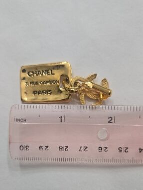 146 - Chanel earrings TAG EARRINGS , Coco Mark, GP plated, gold - CLIP