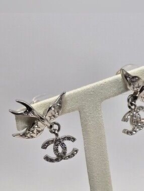 #175 - CHANEL Coco Mark Strass Bird Earrings Silver Tone Metal ABF759, C25S