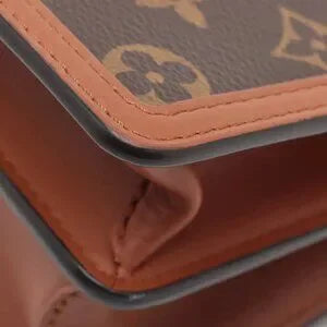 Louis Vuitton Mini Dauphine M45959 Shoulder / Crossbody