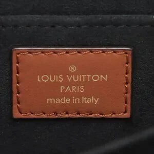 Louis Vuitton Mini Dauphine M45959 Shoulder / Crossbody