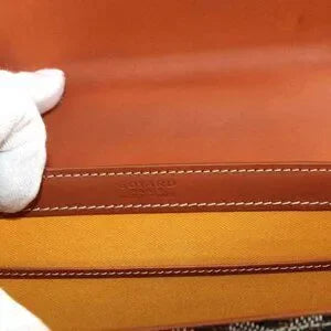 Goyard Saigon PM 2-way hand/shoulder Bag - PVC, leather, wood, black/brown Herringbone