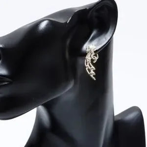 #147 CHANEL Star CC Earrings Silver, 2016 pierced - AUTHENTIC CHANEL
