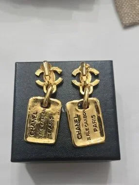 146 - Chanel earrings TAG EARRINGS , Coco Mark, GP plated, gold - CLIP