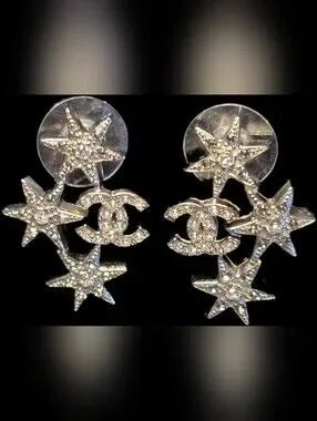 #147 CHANEL Star CC Earrings Silver, 2016 pierced - AUTHENTIC CHANEL