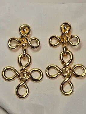#152 CHANEL Gold Plated Earrings Clip/Vintage