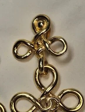 #152 CHANEL Gold Plated Earrings Clip/Vintage