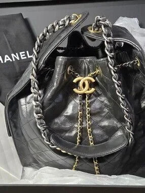 RARE CHANEL 25 MEDIUM - SILVER/GOLD HARDWARE, lamb leather