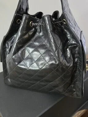RARE CHANEL 25 MEDIUM - SILVER/GOLD HARDWARE, lamb leather