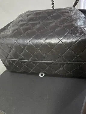 RARE CHANEL 25 MEDIUM - SILVER/GOLD HARDWARE, lamb leather