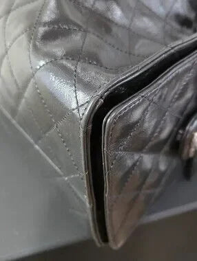 RARE CHANEL 25 MEDIUM - SILVER/GOLD HARDWARE, lamb leather