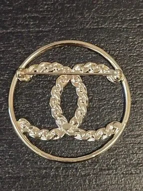 #162 - Chanel 2019 Golden Tone CC Logo w/crystals Brooch