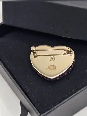 #170 - CHANEL 2022 Tweed Heart Brooch Black & PINK