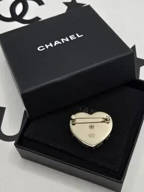 #169 - CHANEL 2022 Tweed Heart Brooch Black & Beige
