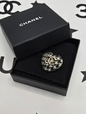#169 - CHANEL 2022 Tweed Heart Brooch Black & Beige