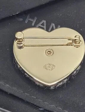 #169 - CHANEL 2022 Tweed Heart Brooch Black & Beige