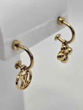#118 - Louis Vuitton Earrings Blooming M64859 Monogram Flower LV Circle Gold