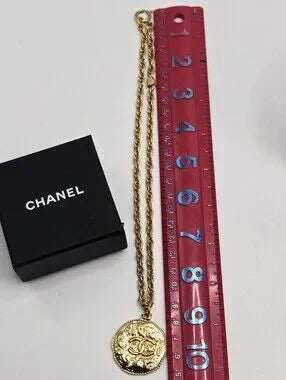 #176 Chanel Logo Coco Mark Vintage Necklace Gold Plated - Vintage